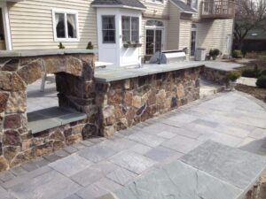 outdoor kitchen